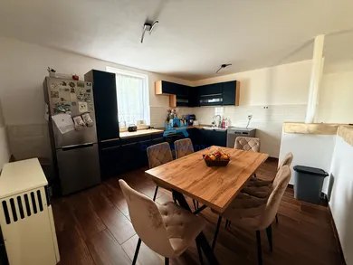 Na predaj 5-izbový dom, 242 m², Tvrdošovce