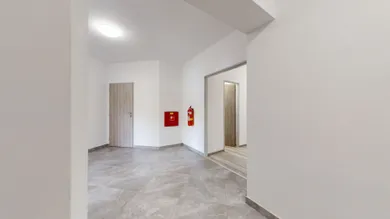 Na predaj komerčné, 22 m², Púchov, Námestie Slobody