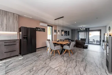 Na predaj 5-izbový dom, 316 m², Košice-Barca, Pri stanici