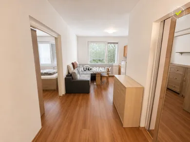 Na predaj 1-izbový byt, 34 m², Liptovský Mikuláš