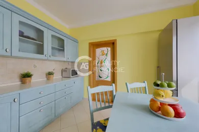 Na predaj 3-izbový byt, 75 m², Bratislava-Staré Mesto, Mýtna