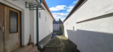 Na predaj 3-izbový dom, 114 m², Hlohovec, Kpt. Nálepku