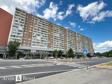 Na predaj 2-izbový byt, 48 m², Bratislava-Petržalka, Jungmannova