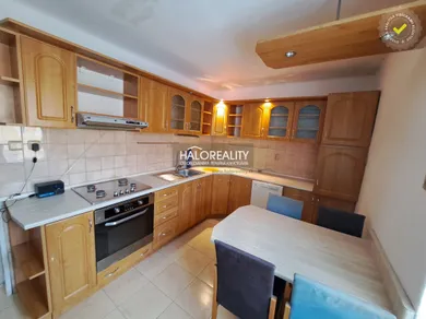 Mieszkania na sprzedaż, 2-pokojowe, Žiar nad Hronom · €109 900