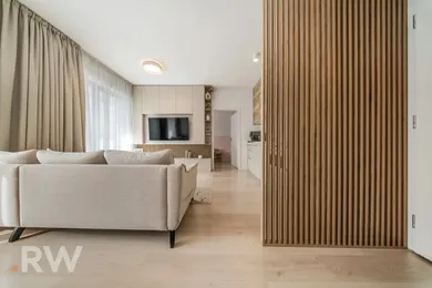 Na predaj 3-izbový byt, 70 m², Bratislava-Staré Mesto, Šancová