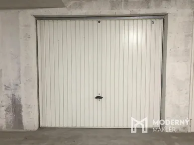 Na predaj objekt, 17 m², Bratislava-Petržalka, Šustekova