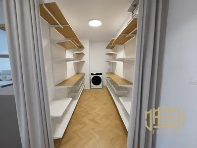 Na prenájom 2-izbový byt, 57 m², Považská Bystrica, Helenská