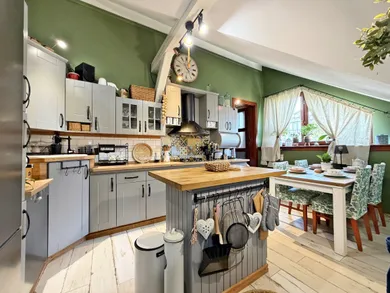 Eladó lakások, 3-szobás, Košice-Staré Mesto · €349 900