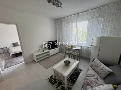 Na prenájom 1-izbový byt, 39 m², Banská Bystrica