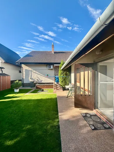 Na predaj dom, 240 m², Veľký Meder