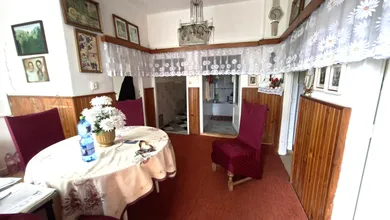 Na predaj 10-izbový dom, 300 m², Prešov, Šafáriková