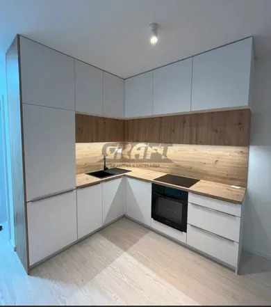 Mieszkania na wynajem, 2-pokojowe, Bratislava-Devínska Nová Ves · €779