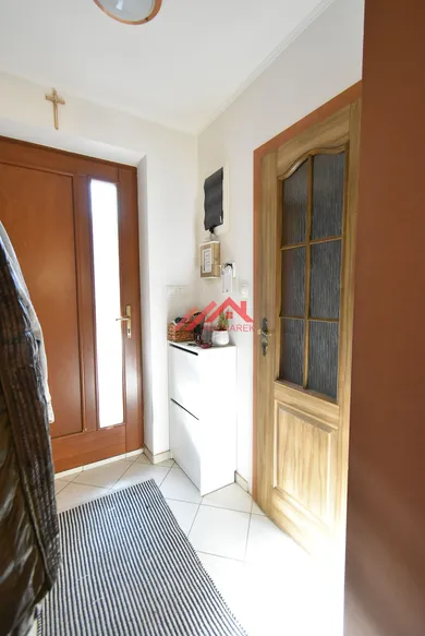 Na predaj 4-izbový rekreačný dom, 180 m², Pezinok, Kučišdorfská dolina
