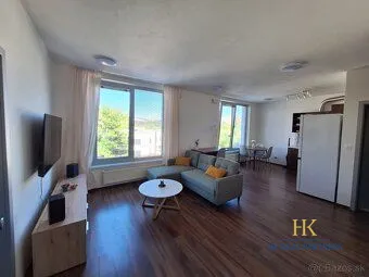 Byty na prenájom 2-izbový, Bratislava-Karlova Ves · €600