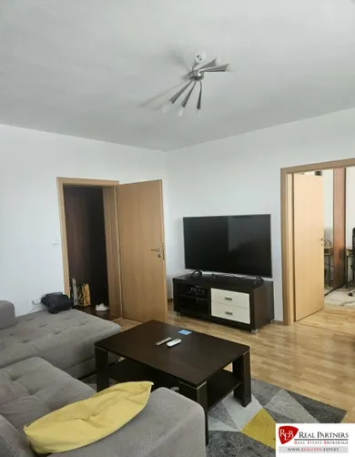 Na prenájom byt v Bratislava-Vrakuňa · €770 · Čiastočná rekonštrukcia