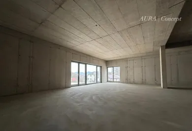 Na predaj 5-izbový byt, 170 m², Streženice, -