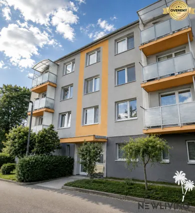 Na predaj 3-izbový byt, 68 m², Vrbové, 9. Mája