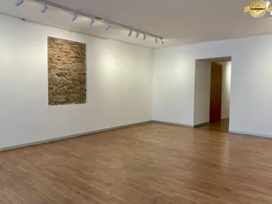 Комерційні приміщення в оренду, Bratislava-Staré Mesto · €1 200