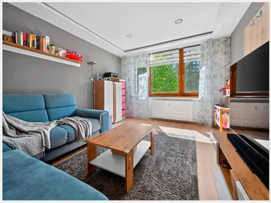 Na prenájom 2-izbový byt, 54 m², Banská Bystrica, Moskovská