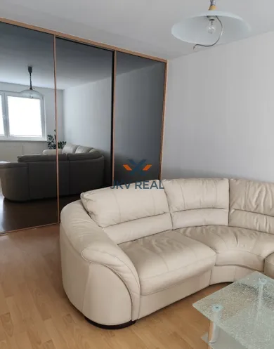 Na prenájom 3-izbový byt, 75 m², Poprad, Jesenná