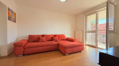 Na prenájom 2-izbový byt, 56 m², Zvolen, J. Švermu