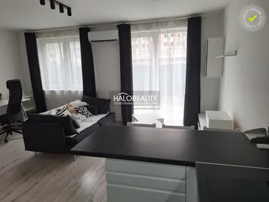 Na predaj 1-izbový byt, 48 m², Bratislava-Podunajské Biskupice