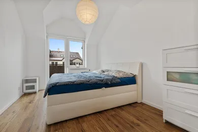 Na predaj 3-izbový byt, 96 m², Pezinok, Dona Sandtnera