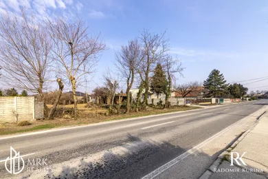 Na predaj pozemok, 62 m², Jelka, Školská