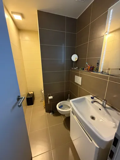 Na prenájom 1-izbový byt, 39 m², Banská Bystrica, Hviezdoslavova