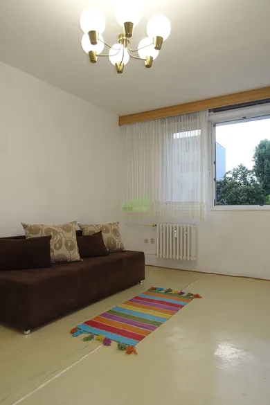 Na predaj 2-izbový byt, 54 m², Bratislava-Petržalka, Osuského
