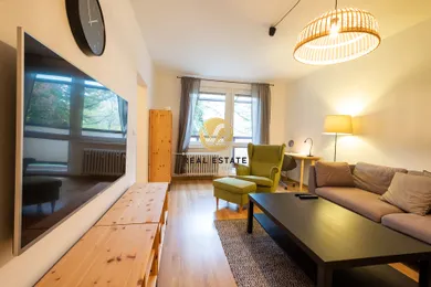 Na prenájom 2-izbový byt, 67 m², Nitra, Nábrežie Mládeže