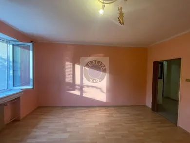 Na predaj byt v Bratislava-Nové Mesto · €225 000 · Pôvodný stav