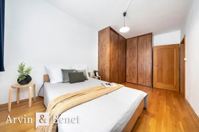 Na predaj 2-izbový byt, 60 m², Bratislava-Lamač, Studenohorská