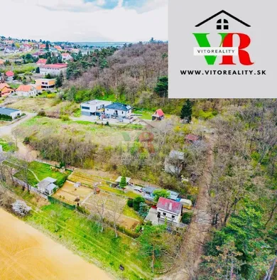 Na predaj pozemok, 675 m², Nitra, Pod Lesom