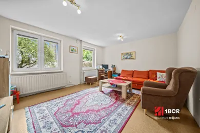 Na predaj dom, 173 m², Žarnovica, Martina Kukučína