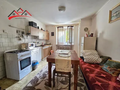 Na predaj 2-izbový byt, 53 m², Prievidza, J. Pauleho