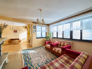 Na predaj dom, 256 m², Trenčianske Stankovce, Malé Stankovce