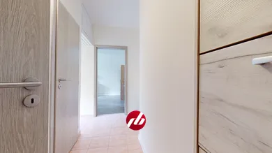 Na prenájom 1-izbový byt, 35 m², Bratislava-Dúbravka, Kpt. Jána Rašu