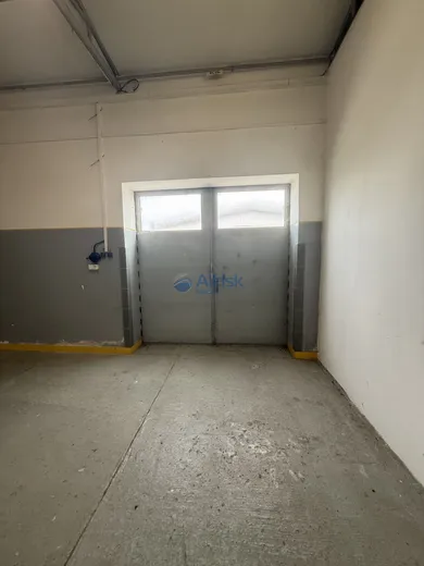Na prenájom objekt, 220 m², Šaľa, Nitrianska