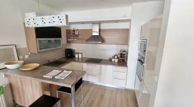Na prenájom 2-izbový byt, 56 m², Bratislava-Karlova Ves, Staré grunty