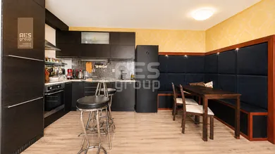 Na predaj 2-izbový byt, 56 m², Stupava, Vincenta Šikulu