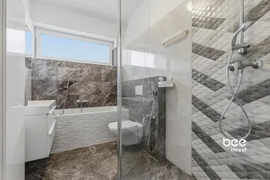 Na predaj dom, 94 m², Malinovo, Tri vody V