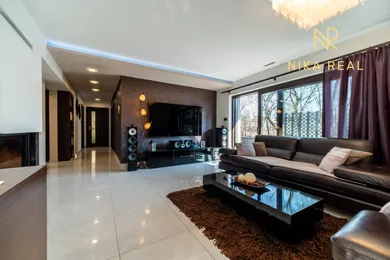 Domy na predaj 4-izbový, Trnava · €555 000