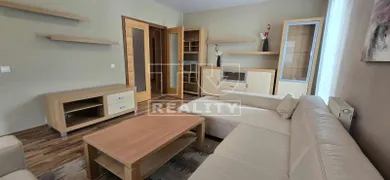 Na predaj 3-izbový byt, 98 m², Banská Bystrica