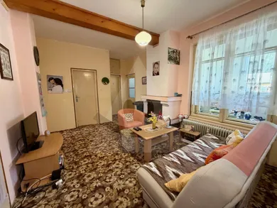 Na predaj 2-izbový byt, 98 m², Ružomberok, Tatranská cesta