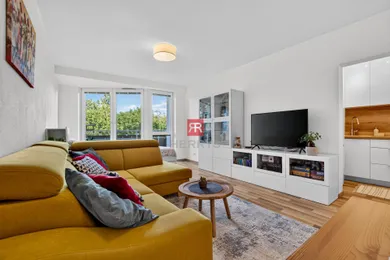 Apartments for sale, 1-room in Bratislava-Nové Mesto · €209,000