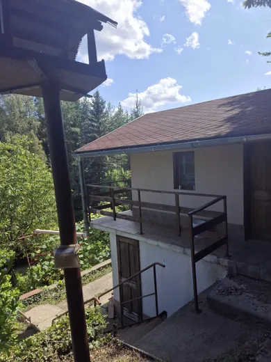 Na predaj 2-izbový rekreačný dom, 42 m², Snina