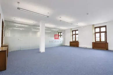 Na prenájom komerčné, 143 m², Bratislava-Staré Mesto