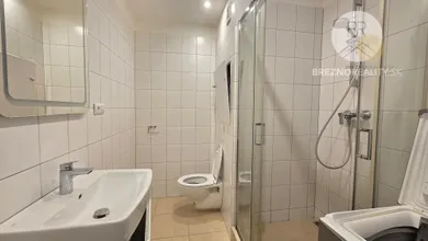Na prenájom 1-izbový byt, 39 m², Podbrezová, Šupkova