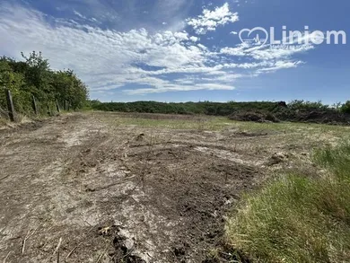 Na predaj pozemok, 231 m², Sereď, Kasárenská